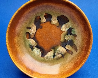 A Rare Vintage 1960s Ceramic Drip Glaze Bowl/Dish from Lamorna Studio Pottery in Cornwall, UK.
