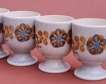 Secla Pottery Portugal, Mid Century Vintage 1970s Footed Mugs - Set of 4.