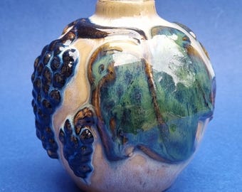 Vintage North Eagle Art Pottery, California Embossed Vine Leaves and Grapes Ceramic Vase.