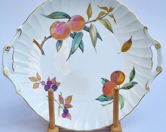 Vintage 1970s Royal Worcester Collectible "Arden Pattern" Fine Bone China Handled Cake Plate.