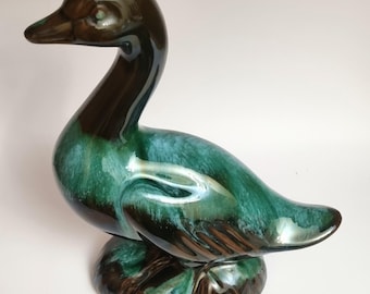 Vintage 1970s Blue Mountain Pottery Ceramic Drip Glaze Canada Goose Figurine.
