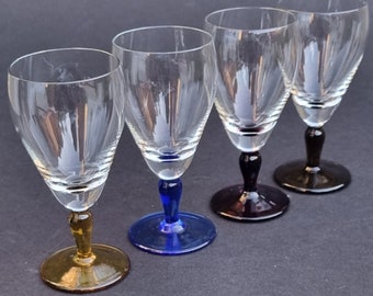 A Set of 4 Small Vintage 1960s Harlequin/Sherry Stemmed Glasses.
