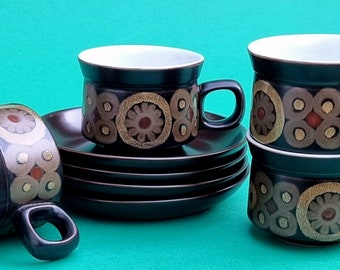A Set of 4 Vintage 1960s DENBY,  With the Iconic "Arabesque" Pattern of Tea Cups and Saucers - Designed by Gill Pemberton.
