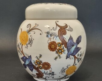 Sadler Mid Century 1950s Porcelain Lidded Ginger Jar Designed with Bluebirds and Sunflowers.