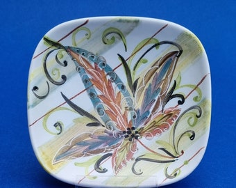 Vintage 1970s Glyn Colledge for Bourne Denby Hand-painted Leaves Ceramic Decorative Dish.