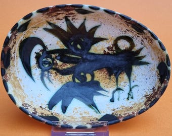 1960s Mid Century Cornish Pottery. This Oval, Egg Shaped Bowl Features The Phoenix Bird, Designed by Bill & Maggie Fisher @ Celtic Pottery.