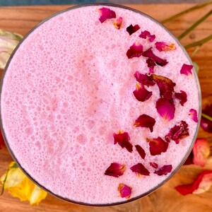 Dried Rose petals & Hibiscus flowers. Tea making, cake decoration, candle making, drink decoration, table decor