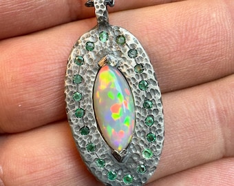 Handmade Opal Necklace – 925 Sterling Silver Pendant Adorned with Natural Opal and Emerald.
