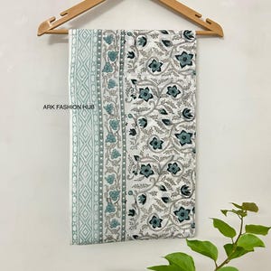 Hermosos pareos de playa florales, estampado indio a mano, tela suave, bufanda de voile de algodón suave y puro, pareo de playa de verano para mujer.