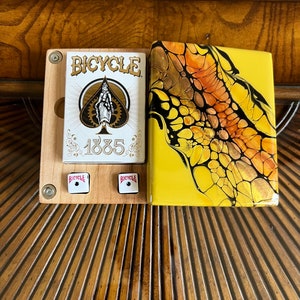 Magnetic Playing Card Box (Yellow)