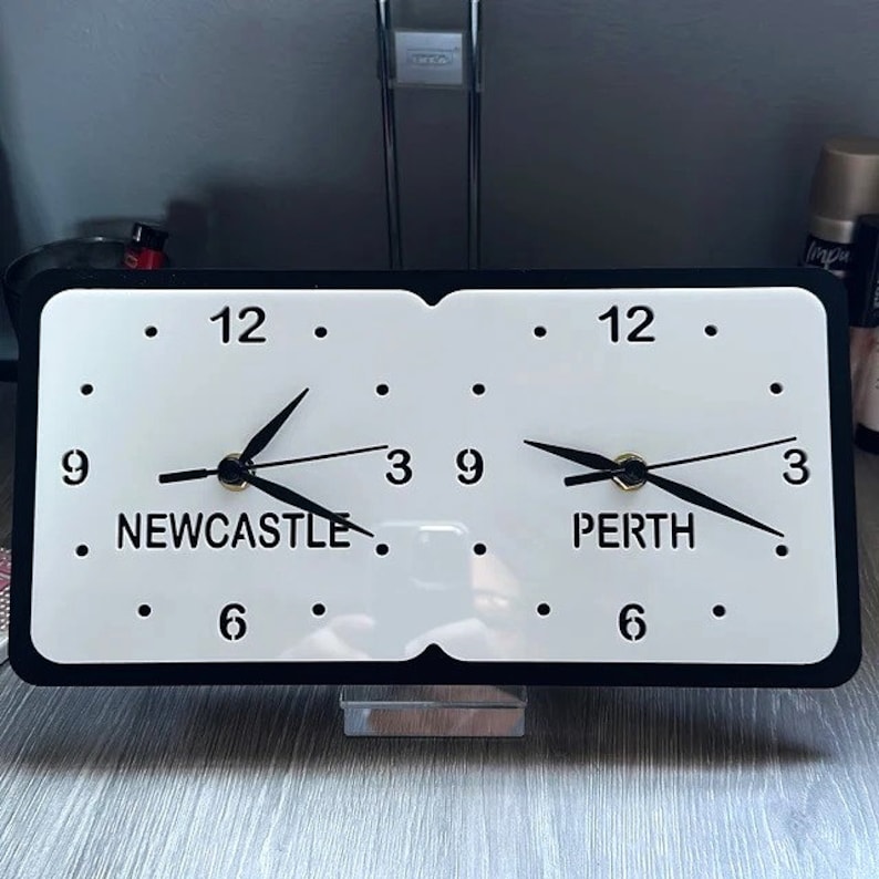 Personalised Two Time Zone Clock Rectangular with both wall fixing and desktop stand included. Many colour options. zdjęcie 3