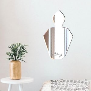 Personalized Acrylic Mirror Wall Art: Engraved Indoor/Outdoor Decor