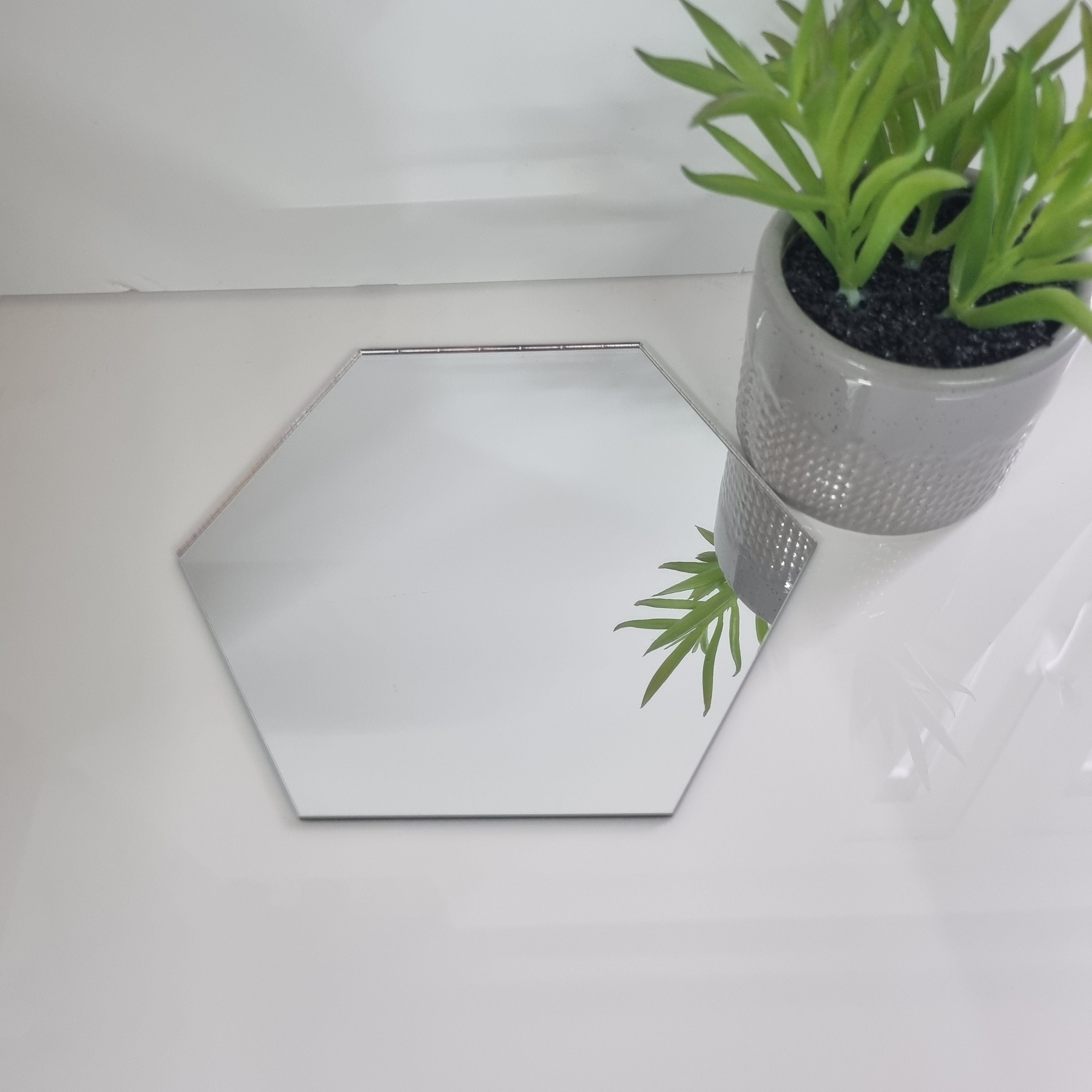 Wholesale Acrylic Hexagon Mirror Wall Decor 