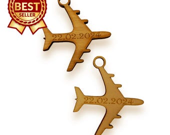 10 aviones monogramados para manualidades e invitaciones, colores, maderas y tamaños personalizados.