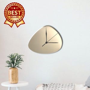 Pebble Acrylic Clock – Many Colours Available (Bespoke Shapes and Sizes Made)
