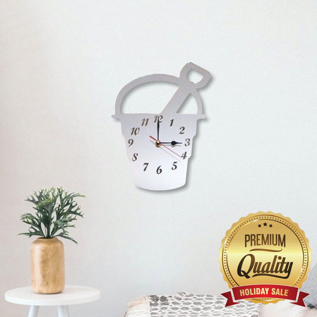 Seaside Bucket & Spade Acrylic Clock – Many Colours Available (bespoke ...