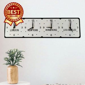 Personalisierte 4 Zeitzonen Uhr: Familie & Freunde Acryl-Wanddekor