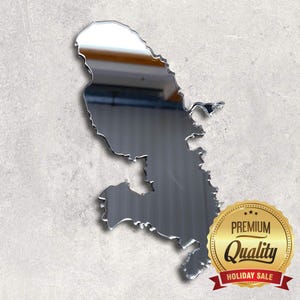 Customizable Acrylic Map Mirror: Engraved Wall Art, Indoor/Outdoor Safe