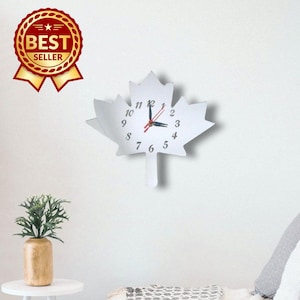 Reloj acrílico con forma de hoja de arce: disponible en varios colores (formas y tamaños personalizados)