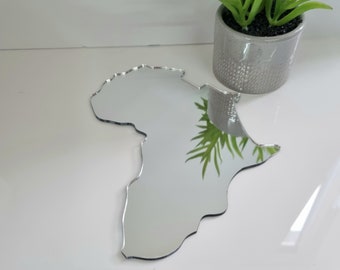 Mappa dell'Africa Specchio acrilico Wall Art - Molte opzioni di dimensioni, colore e incisione (articoli personalizzati realizzati su misura)