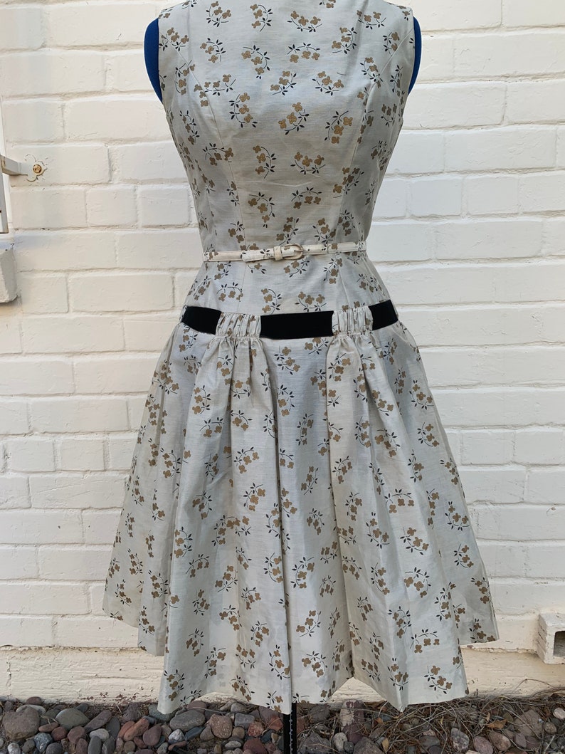 1950s Natlynn Dropped Waist dress