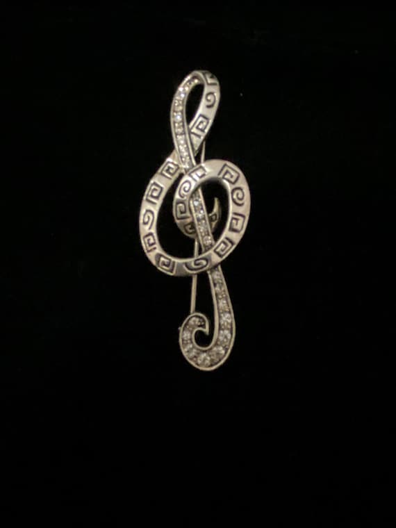 Treble Clef Pin 1980s