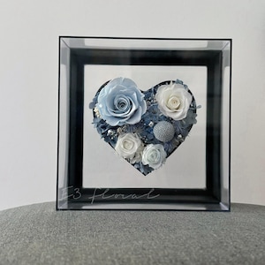 Preserved Flowers Box, Table Flowers, Small Preserved Flowers Arrangement; Birthday's gift, Valentine's gift Customised Colours Welcome