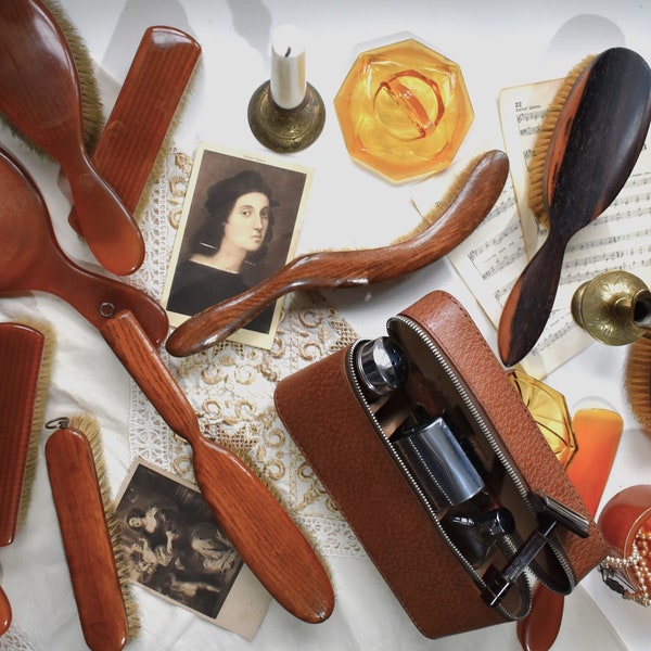 Vintage Gentleman's Vanity Set - Wooden Antique Clothes Brushes - 1950s Mirror, Hairbrush, Shoe Horn. Solid Wood & Bakelite Amber Plastic.