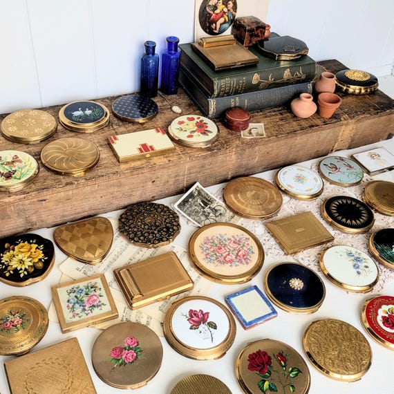 Vintage Compact Mirror/ Powder Compacts. Ornate brass, gold, floral. Mid century Stratton.
