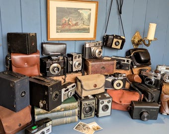Vintage Cameras. 1910s-1980s Kodak, Agfa, Halina, Arette, Adox, Ensign, Cosina. Retro camera cases