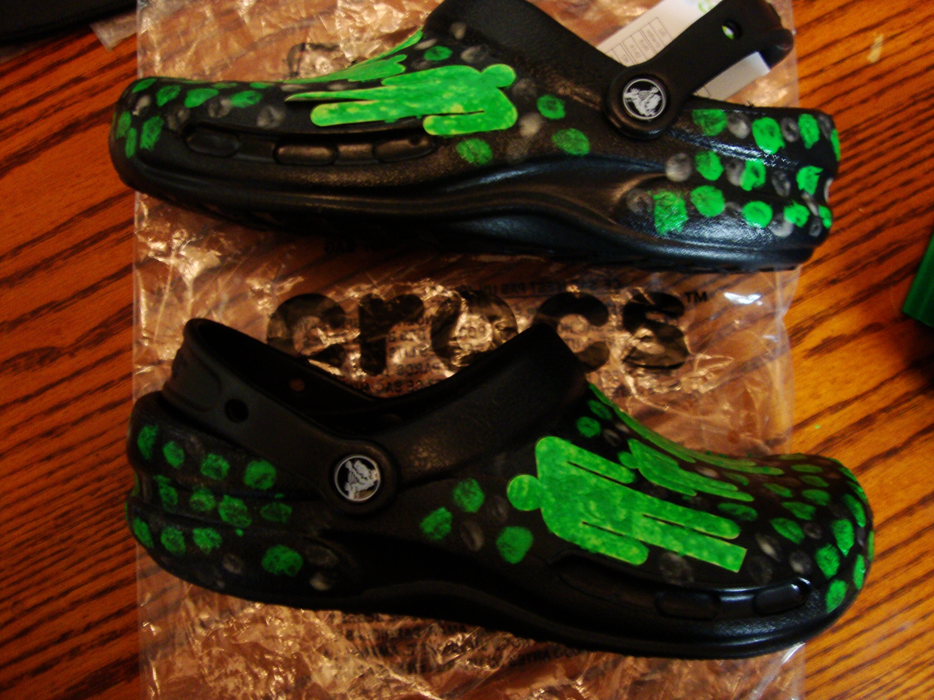 angelus paint on crocs