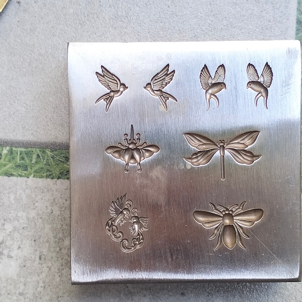 Matriz de impresión de placa corta > Matriz de impresión de 8 diseños > Matriz de impresión de plata > Matriz de impresión de 6 diseños > Matriz de impresión de oro