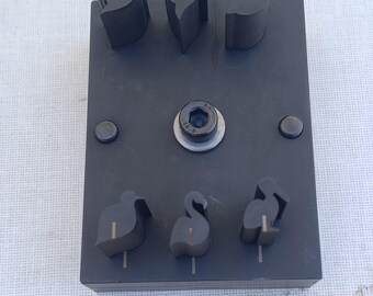 Bird Shape Disc Cutter Die - Sparrow Metal Punch Tool for Jewelry Making, Silversmithing Supplies, Earring and Pendant Cutting Die