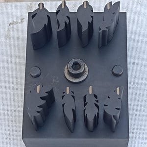 Set di taglierine a disco per fiori e foglie / Punzone per gioielli in acciaio / Strumento per la creazione di orecchini / Medaglioni / Ciondoli / Portachiavi / Taglierina