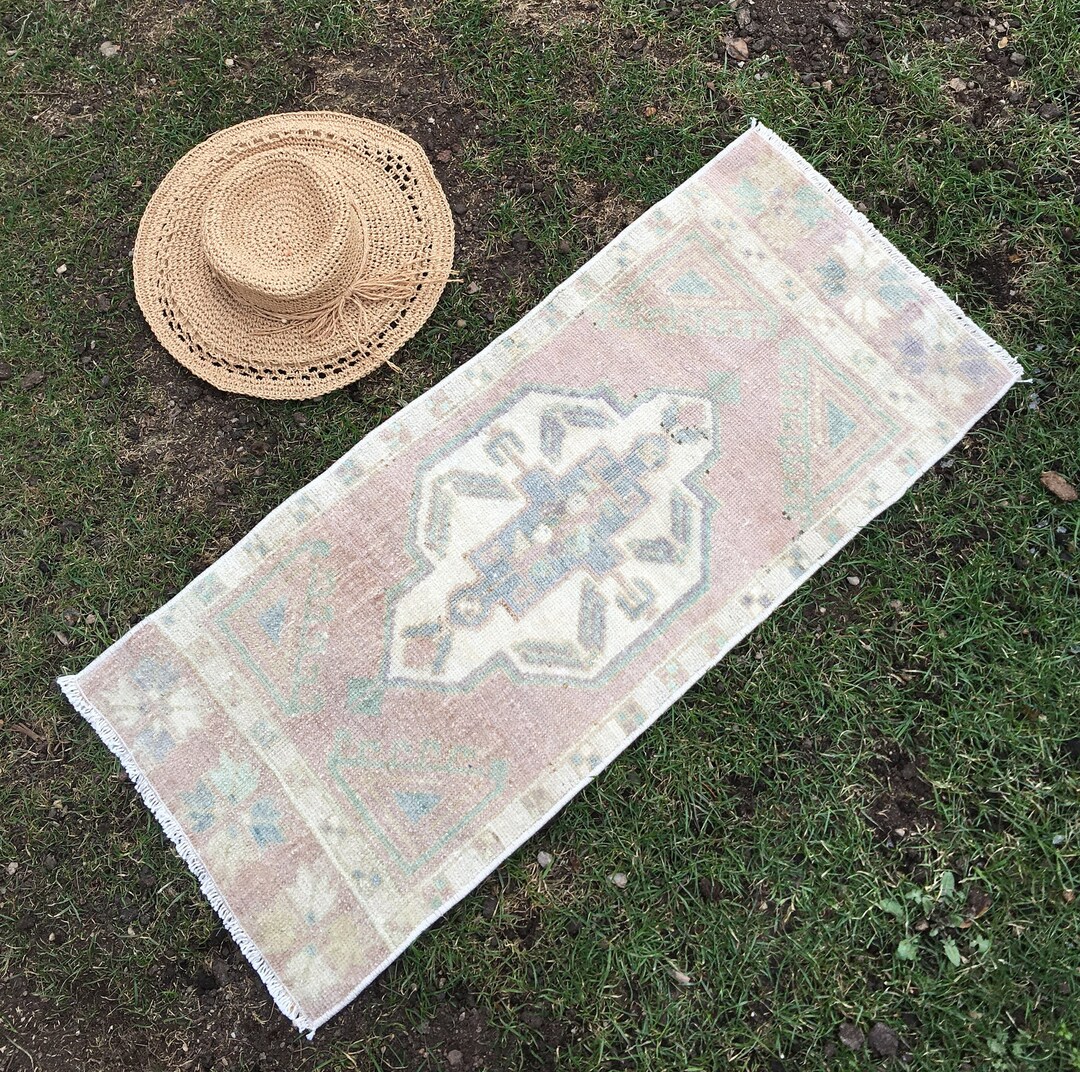 Small Turkish Rug for Bathroom, Small Turkish Rug With Persian Design ...