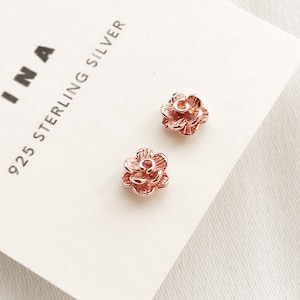 Rose Gold Flower Stud Earrings , Small Rose Gold Stud Earrings , Tiny Rose Gold Dainty Earrings , Minimalist Earrings , Rose Gold Earrings