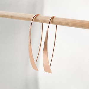 Rose Gold Earrings , Rose Gold Dangle Earrings , Rose Gold Flower Earrings , Rose Gold Jewellery, Gifts For Her , Minimalist Earrings