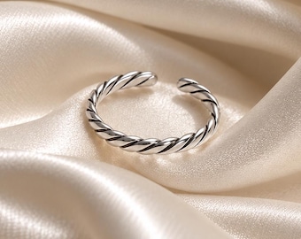 Sterling Silver Toe Ring , Adjustable Toe Ring , Silver Toe Ring , Sterling Silver , Toe Rings , Dainty Toe Ring , Silver Midi Ring