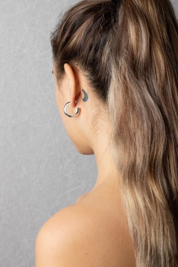 ●TATIANA● Silver 925 Minimal Bold Hoop Earrings EC1993 SM MUSINSA | TATIANA (Silver 925) Minimal bold hoop earrings
