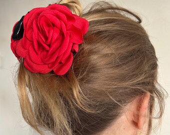 Red Fabric Flower Hair Claw Clip | Floral Claw Clip Aesthetic | Romantic Hair Accessory | Bridal Hair Clip | Coquette Hair Claw