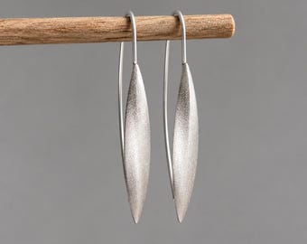 925 Silver Drop Earrings, Long Silver Dangle Earrings, Textured Silver Earrings, Minimalist Silver Jewellery, Modern Statement Earrings