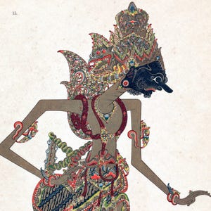 Op de afbeelding: Gedetailleerde illustratie van een traditionele Indonesische Wayang Kulit-pop. De pop is versierd met ingewikkelde patronen en levendige kleuren, waaronder rood, blauw en goud. Het heeft een zwart masker en een uitgebreide hoofdtooi, die de kunst van het schaduwpoppenspel laat zien.