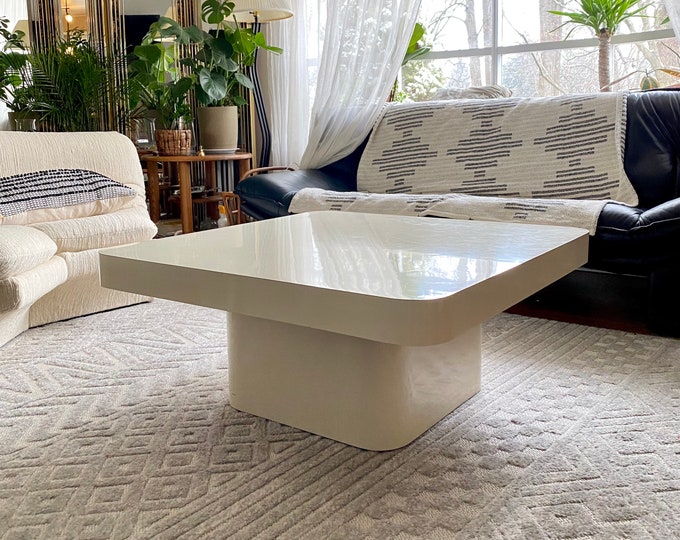 Iconic 80s Formica Furniture: Timeless Design Meets Retro Chic