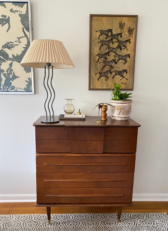 Mid Century Modern Tall Boy Dresser by United Furniture MCM Chest of Drawers Highboy Dresser Etsy Sweden