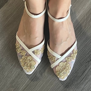 gold Flat shoe, Ankle  strap flat shoe,  lace bridal shoe , lace wedding shoe , flat bridal shoe , flat bride shoe , gold shoe
