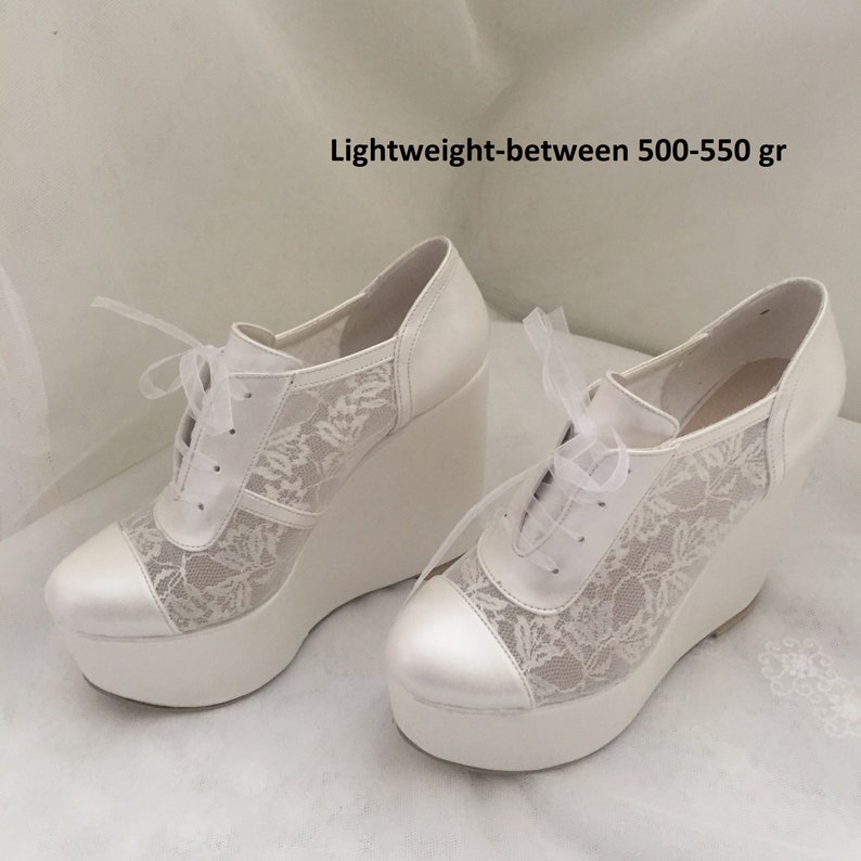 ivory wedding wedges for bride