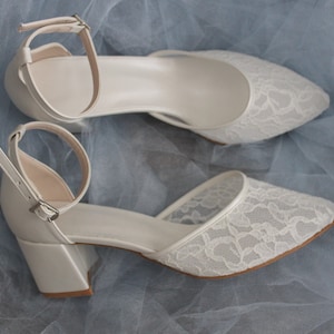 Ankle strap , flower  guipure , guipure embellished , Wedding Shoe,Heels, bridal Shoe , low Heel , low heels , Bride Shoe , Ivory, White