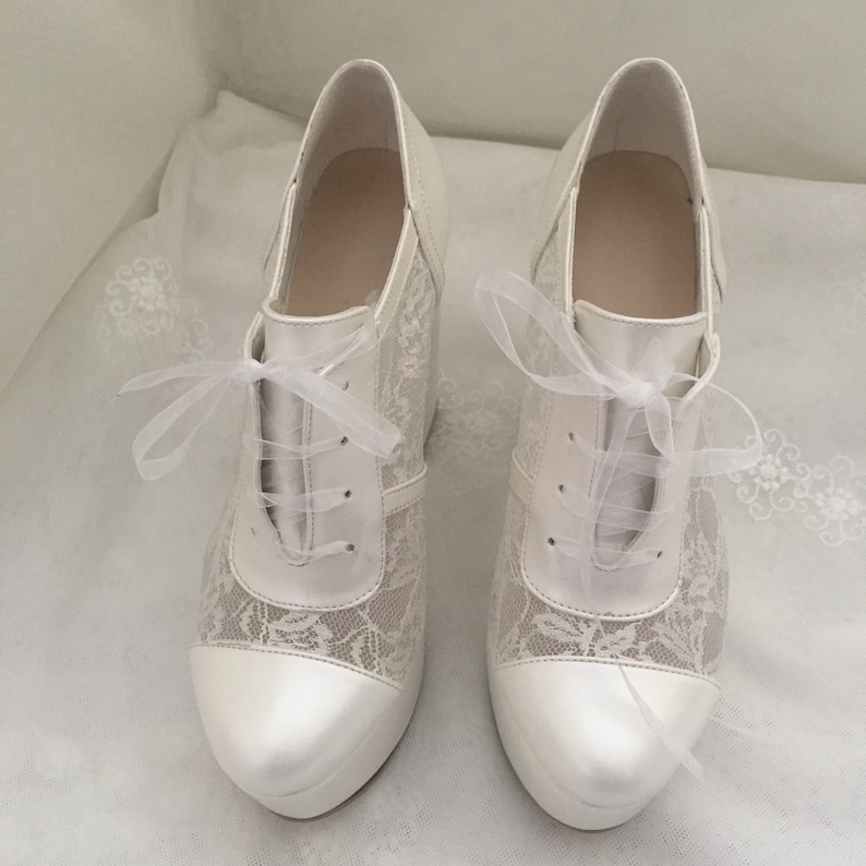 ivory wedding wedges for bride