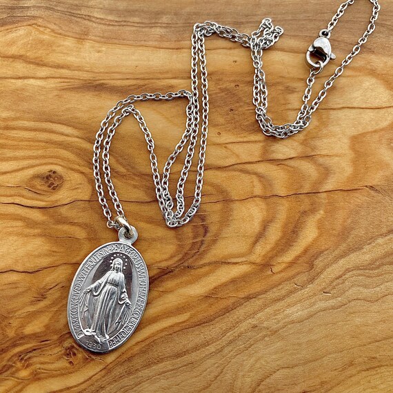 Virgin Mary Prayer Pendant on Stainless 