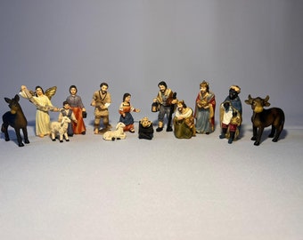 Krippenfiguren 13 teilig - 8cm (KF12) für Weihnachtskrippe Figuren Krippe Krippenstall Weihnachten Weihnachtskrippen Deko